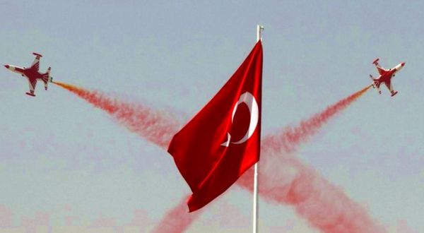 пилотажная группа Турции